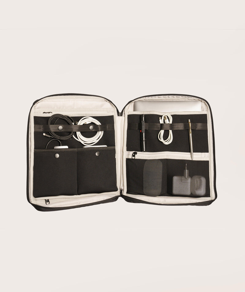 FOM Laptop Organiser - Black
